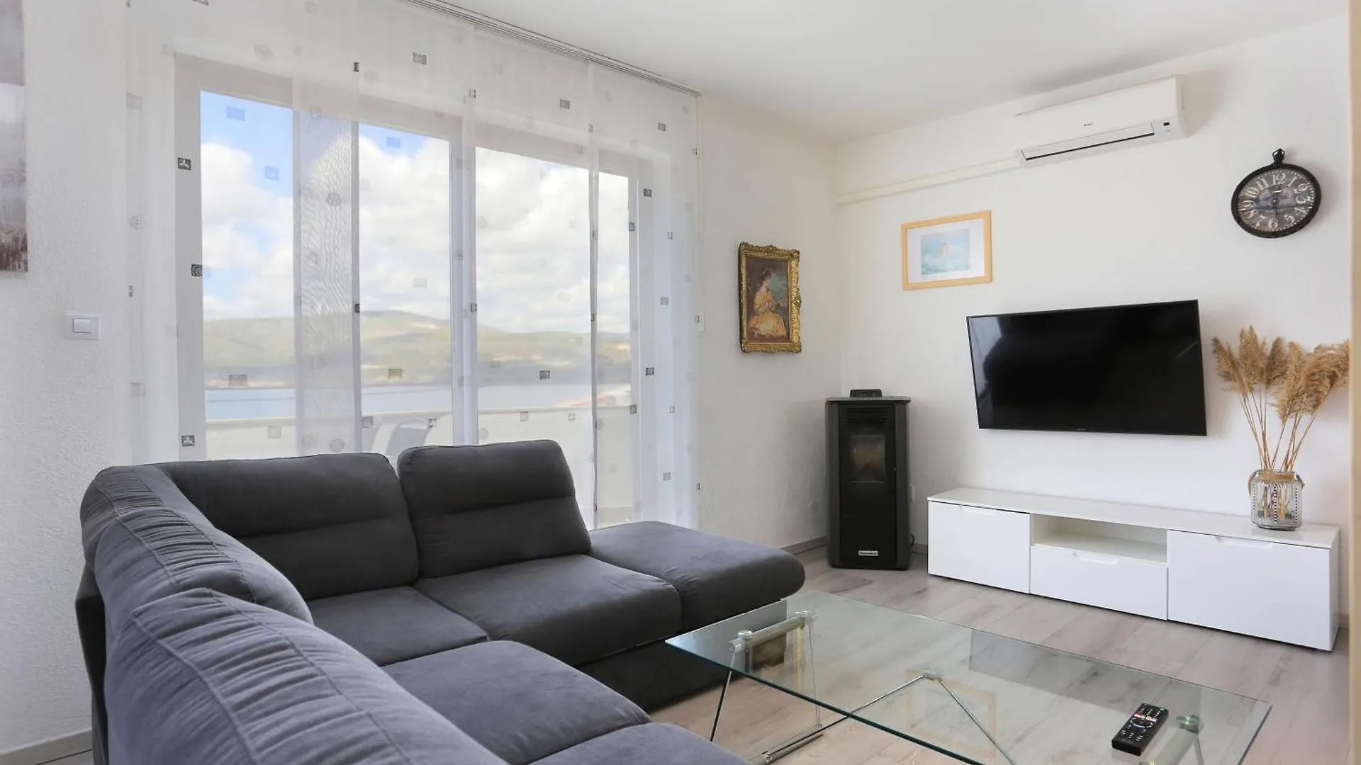 Apartments With A Parking Space Mastrinka, Ciovo - 4324 Trogir