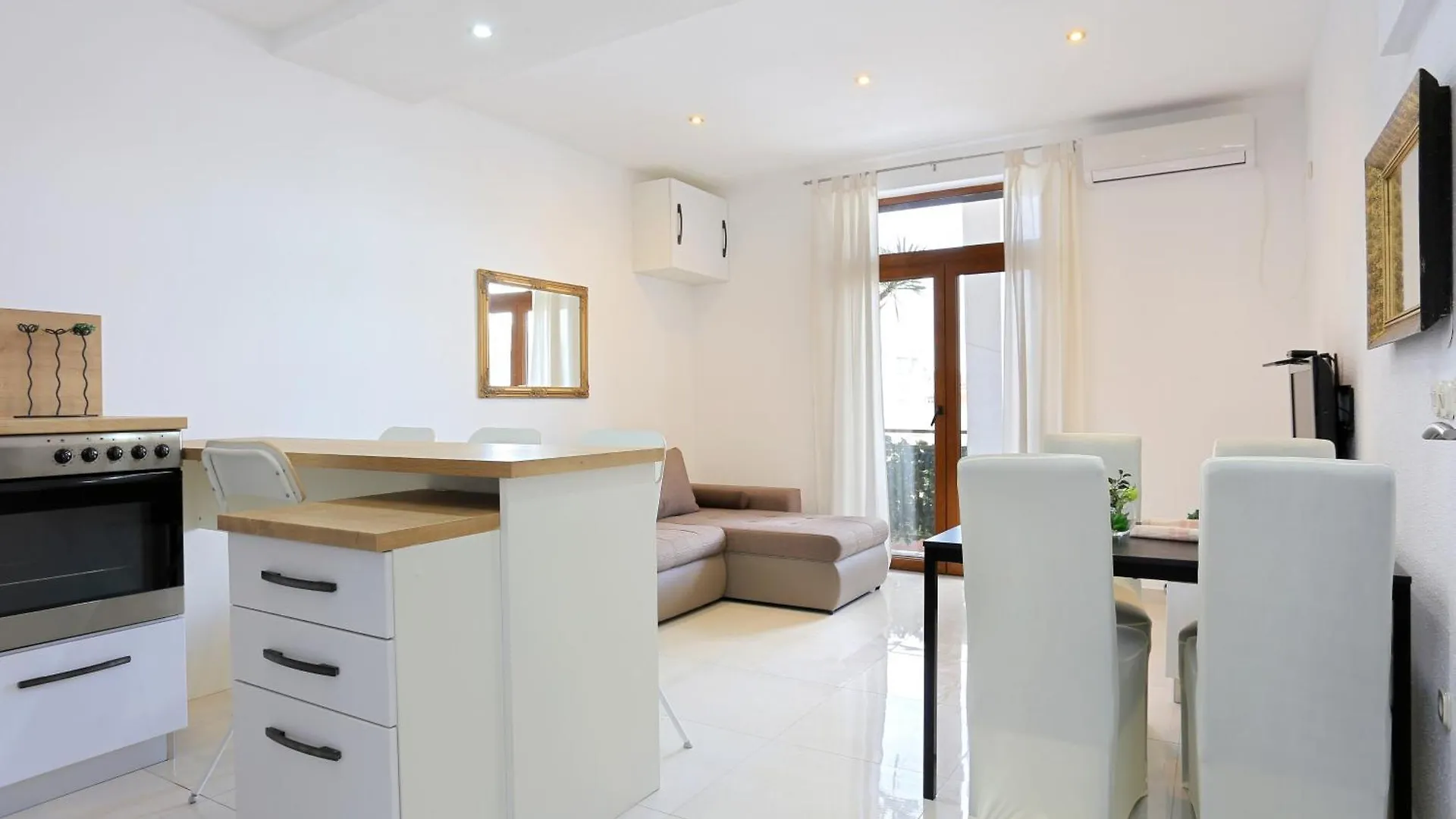 Apartments With A Parking Space Mastrinka, Ciovo - 4324 Trogir 0*,