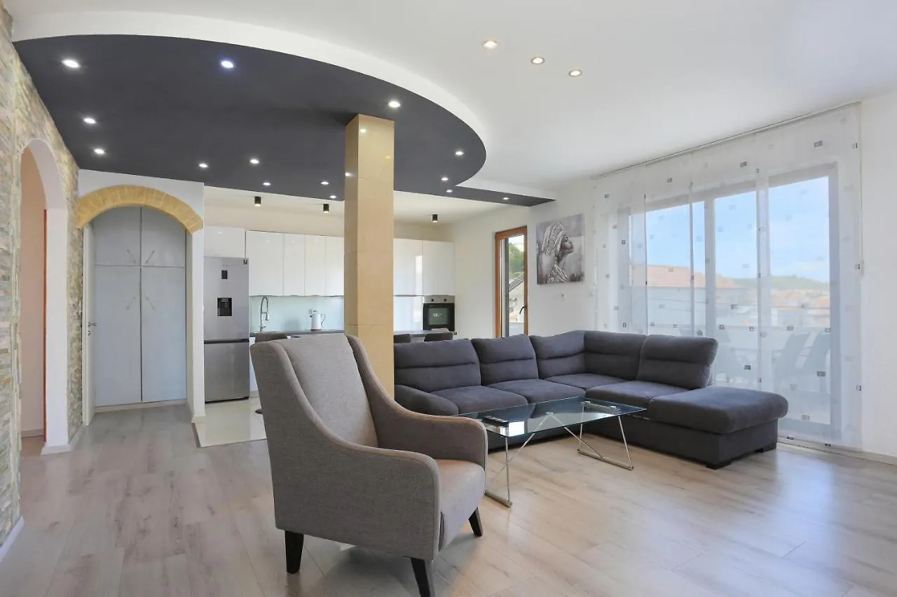 Apartments With A Parking Space Mastrinka, Ciovo - 4324 Trogir Croatia